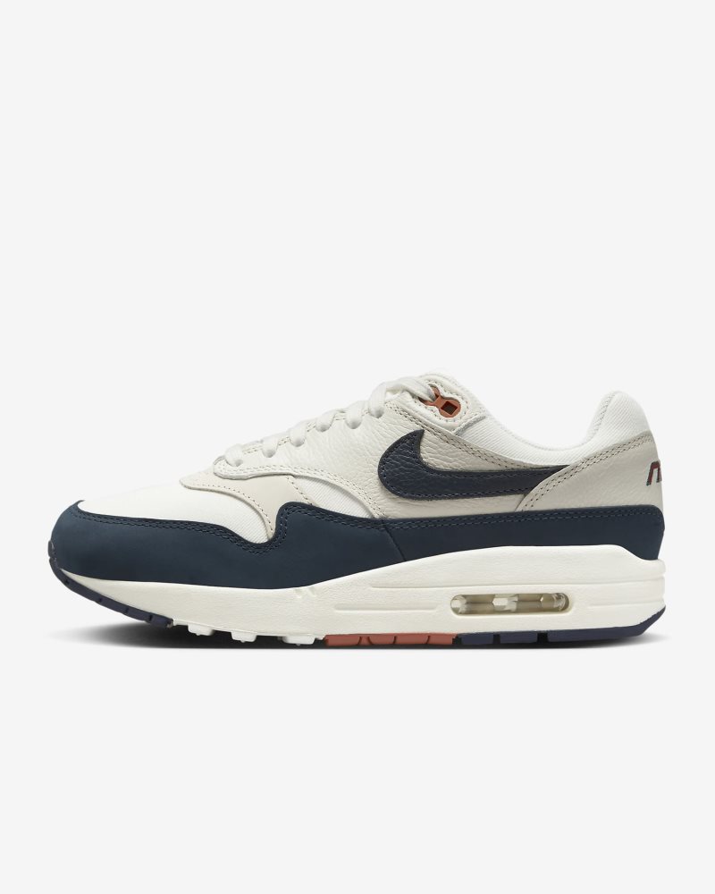 Nike Air Max 1 LX Light Orewood Brown/Obsidian/RuggedOrange/Segel