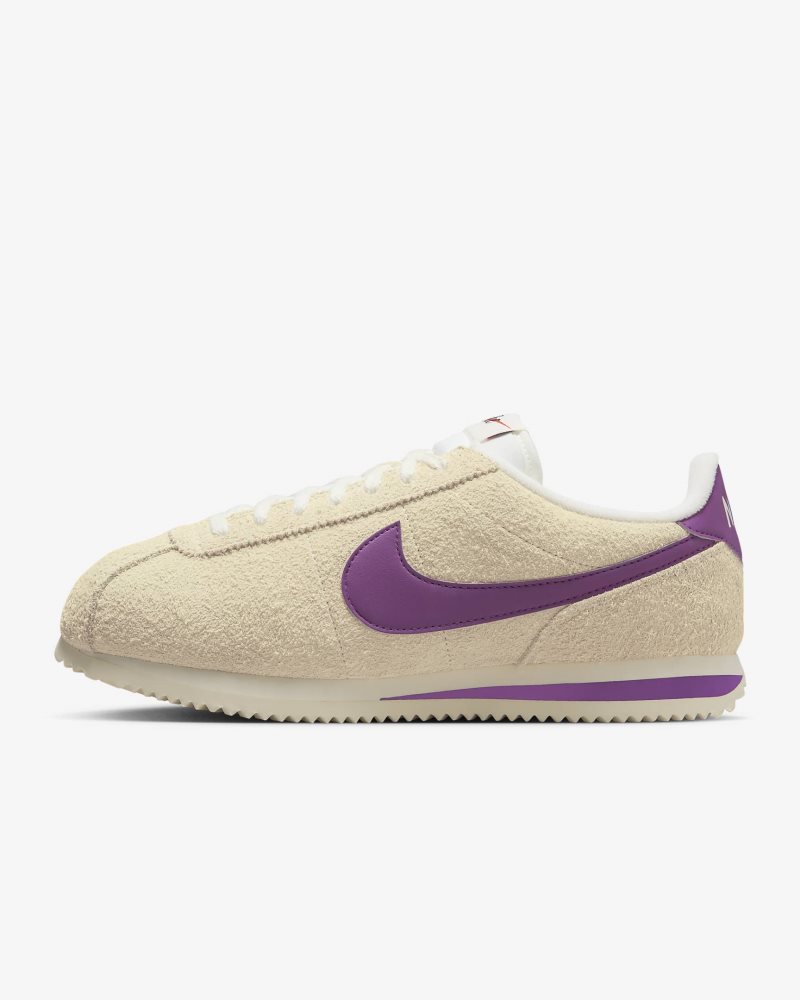 Nike Cortez Vintage SuedeMusselin/Kokosmilch/Schwarz/Viotech