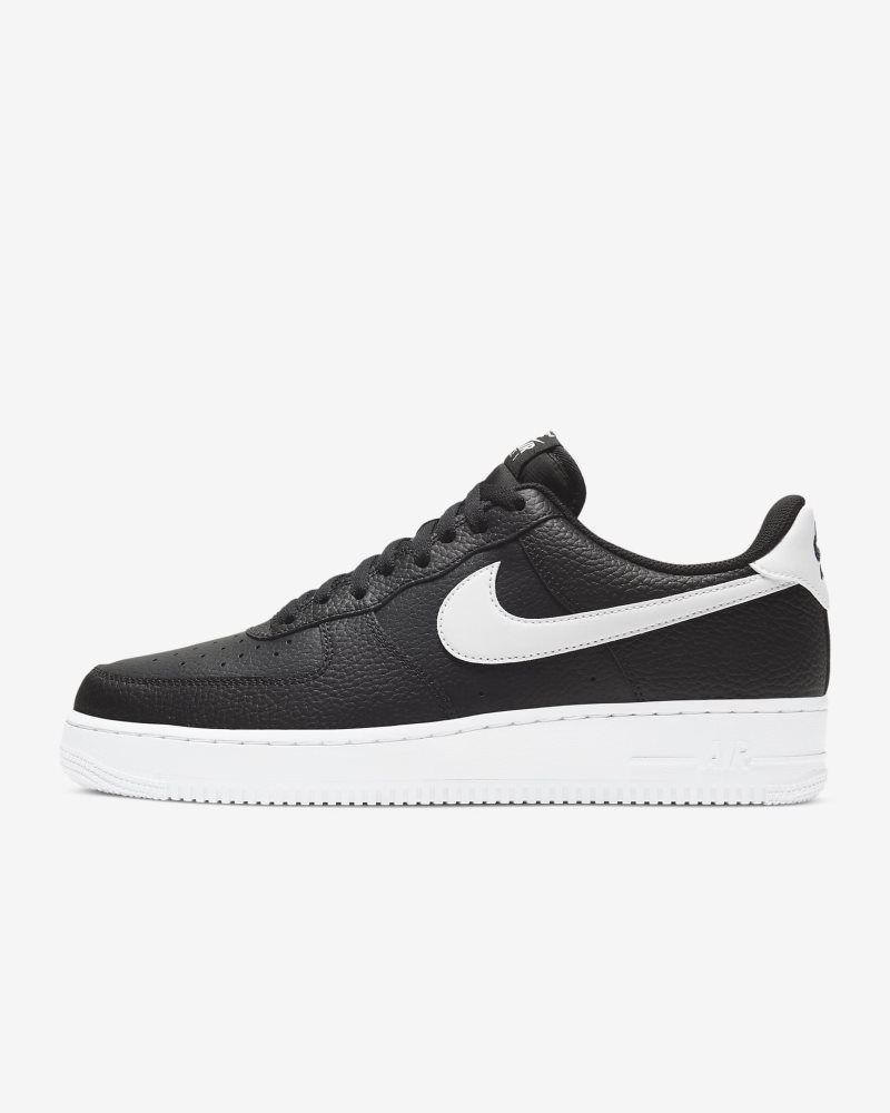 Nike Air Force 1 07 Schwarz/Weiß