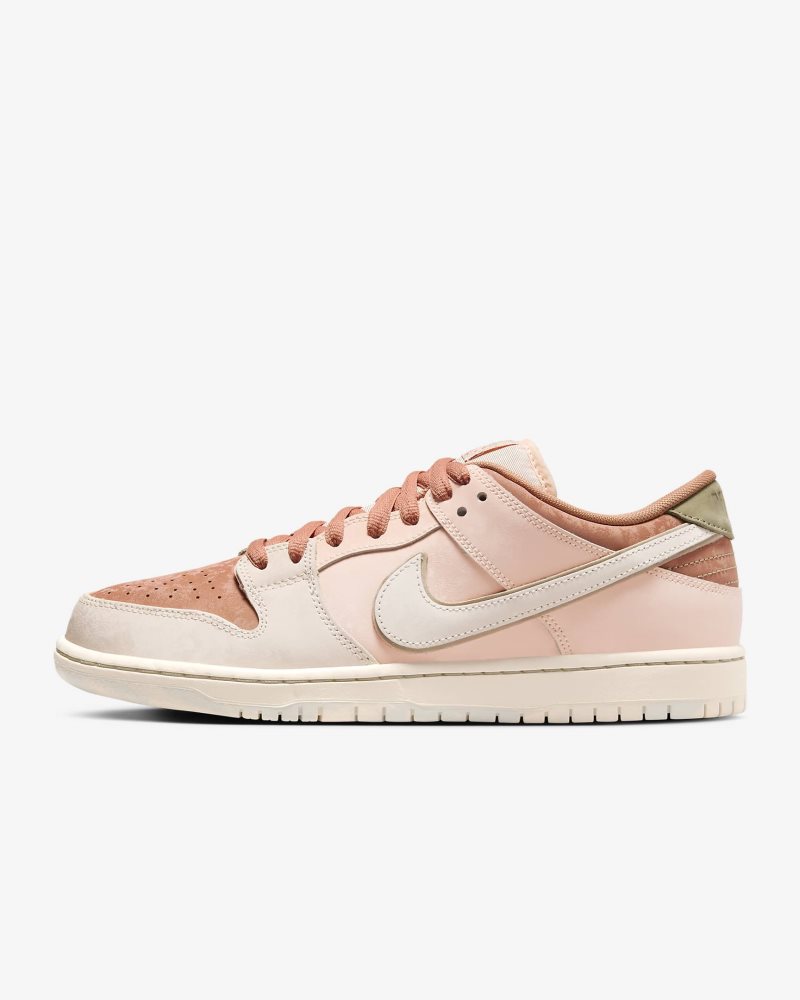 Nike SB Dunk Low Pro Premium Bernsteinbraun/Karmesinrot/Hanf/GuaveEis