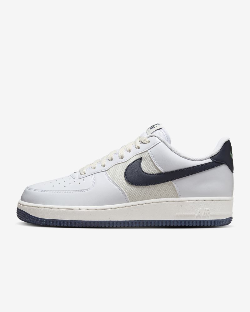 Nike Air Force 1 07Weiß/Tanne/Phantom/Obsidian