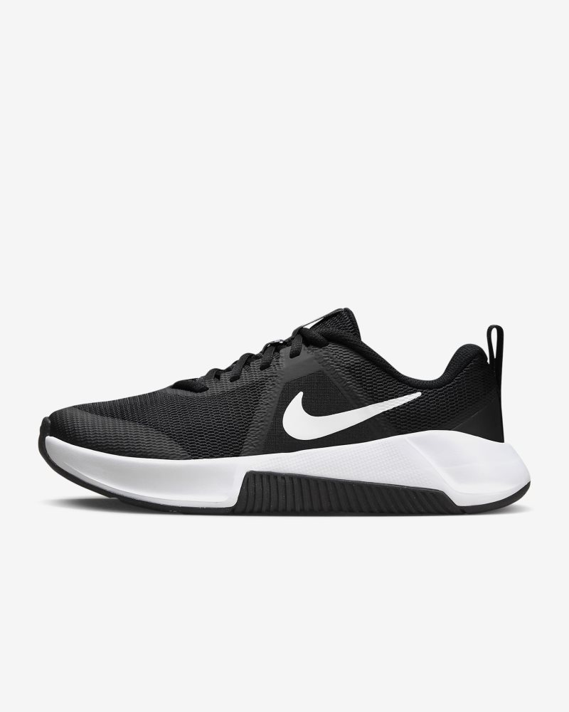 Nike MC Trainer 3 Schwarz/Weiß