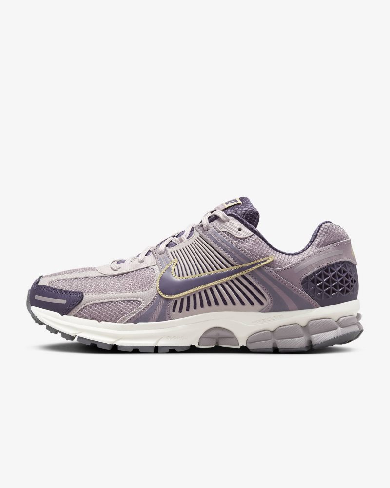 Nike Zoom Vomero 5 Platinum Violet/Light Violet Ore/Team Gold/Dark Raisin