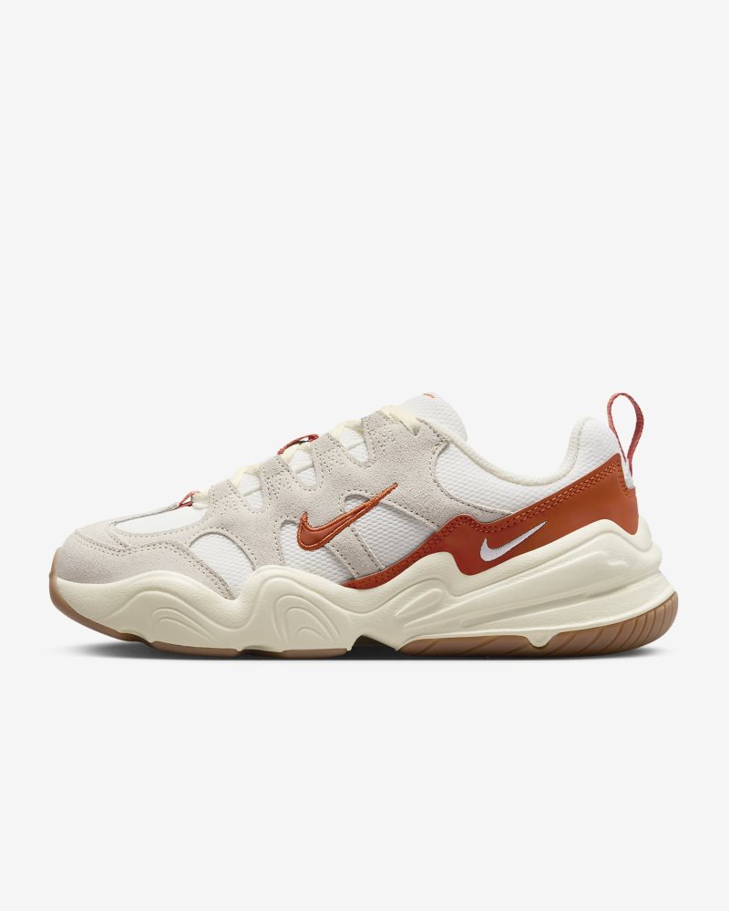 Nike Tech Hera Segel/Helles Erzholzbraun/Kokosmilch/Lagerfeuerorange