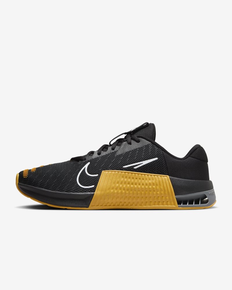 Nike Metcon 9 Schwarz/Universitätsgold/Rauchgrau/Weiß