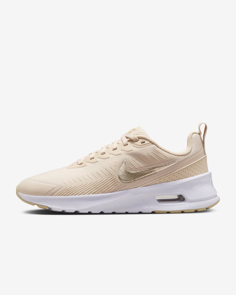 Nike Air Max NuaxisSanddrift/Weiß/Grain